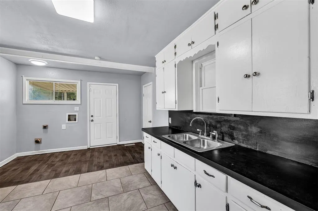 Photo 12 — 2036 NE Grand Boulevard, Oklahoma City, OK 73111