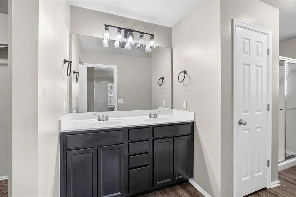 Photo 25 — 9209 NW 71st Street, Yukon, OK 73099