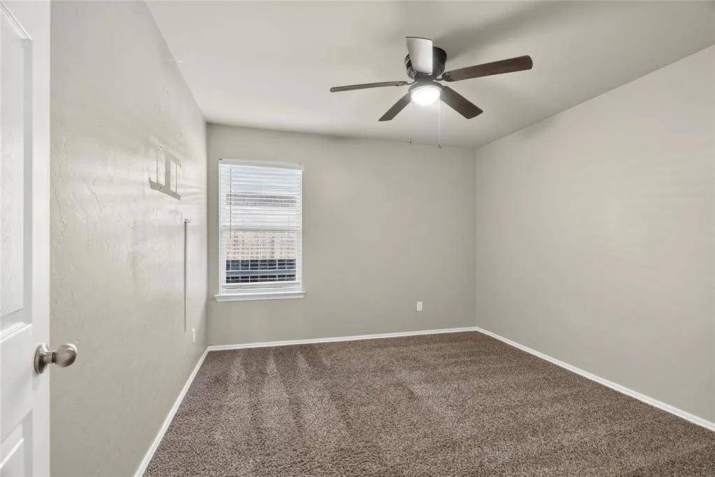 Photo 27 — 9209 NW 71st Street, Yukon, OK 73099