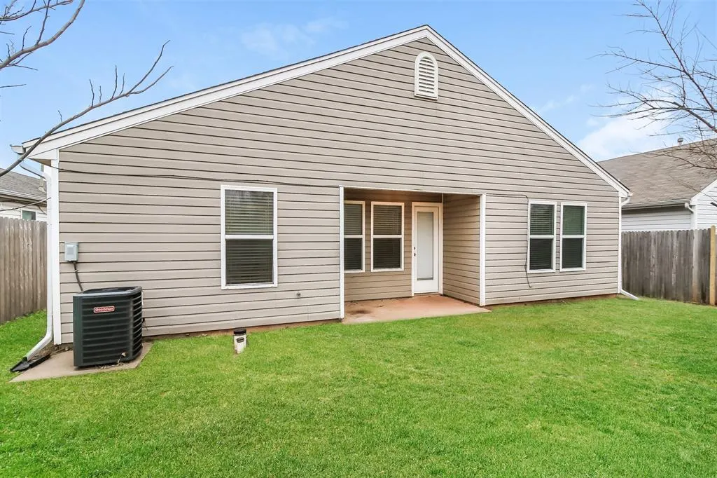 Photo 15 — 14913 Madder Drive, Edmond, OK 73013