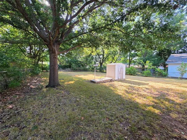Photo 4 — 311 N Roosevelt Avenue, Shawnee, OK 74801