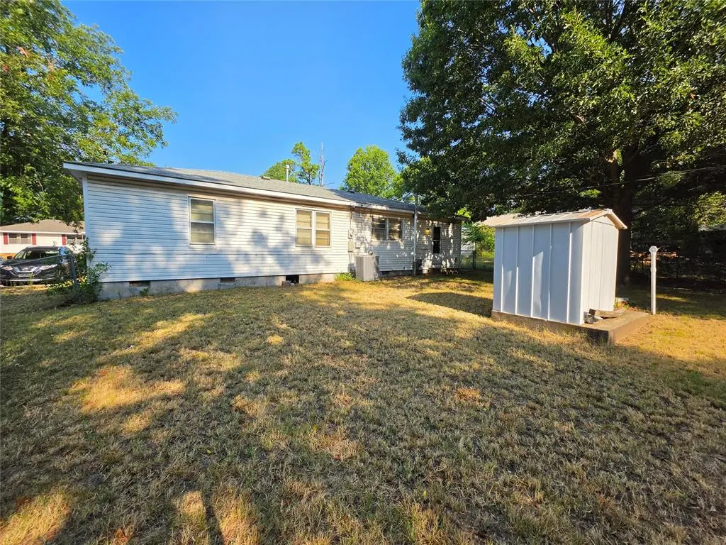 Photo 5 — 311 N Roosevelt Avenue, Shawnee, OK 74801