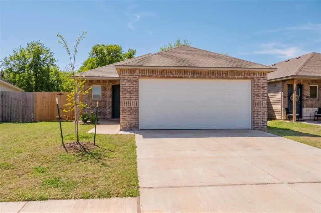 Photo 25 — 12104 SW 33rd Street, Yukon, OK 73099