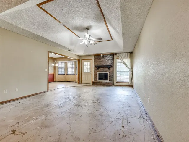 Photo 7 — 221 Cypress Drive, Oklahoma City, OK 73170