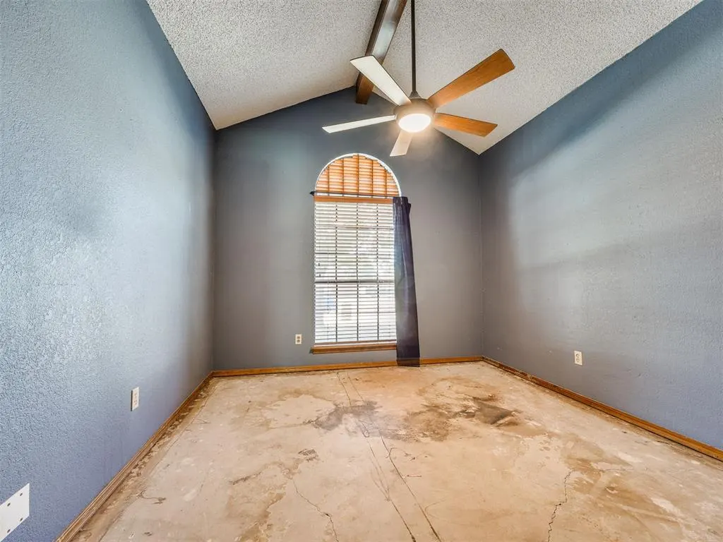 Photo 16 — 221 Cypress Drive, Oklahoma City, OK 73170