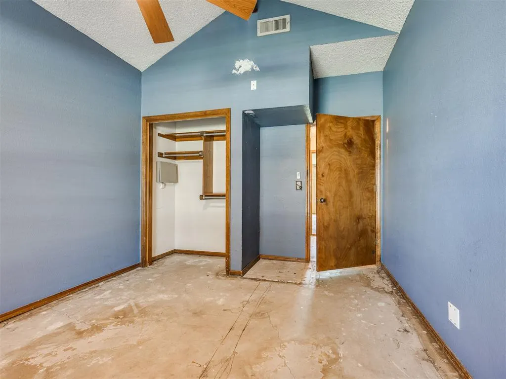 Photo 17 — 221 Cypress Drive, Oklahoma City, OK 73170