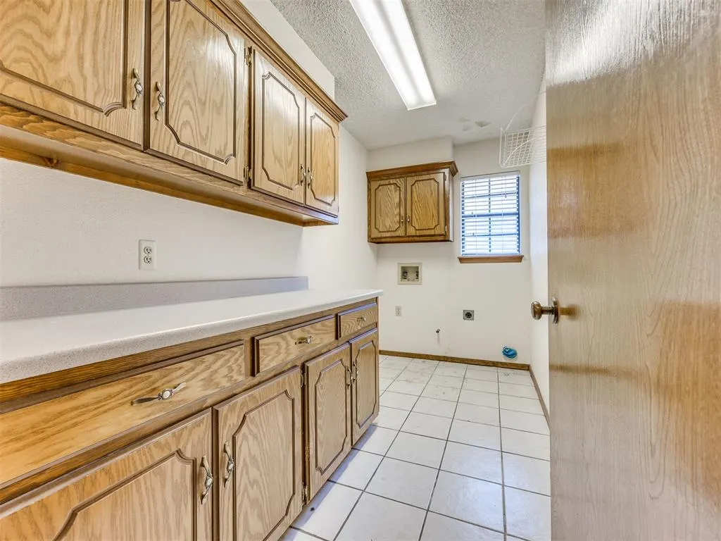 Photo 24 — 221 Cypress Drive, Oklahoma City, OK 73170