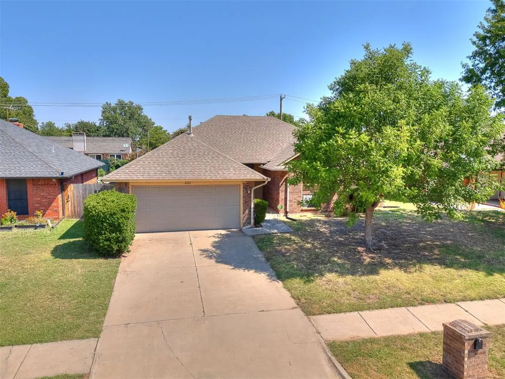 Photo 41 — 221 Cypress Drive, Oklahoma City, OK 73170