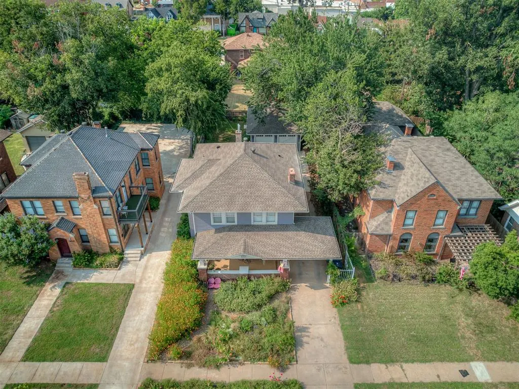 Photo 6 — 721 NE 15th Street, Oklahoma City, OK 73104