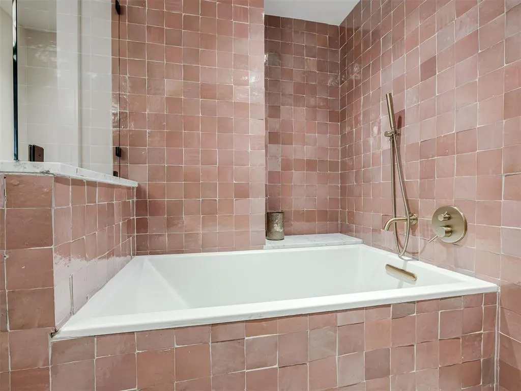 Photo 32 — 721 NE 15th Street, Oklahoma City, OK 73104