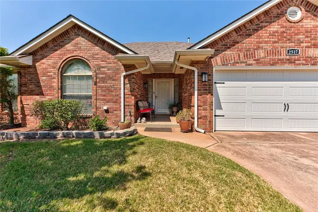 Photo 3 — 2517 Prescott Avenue, Edmond, OK 73013