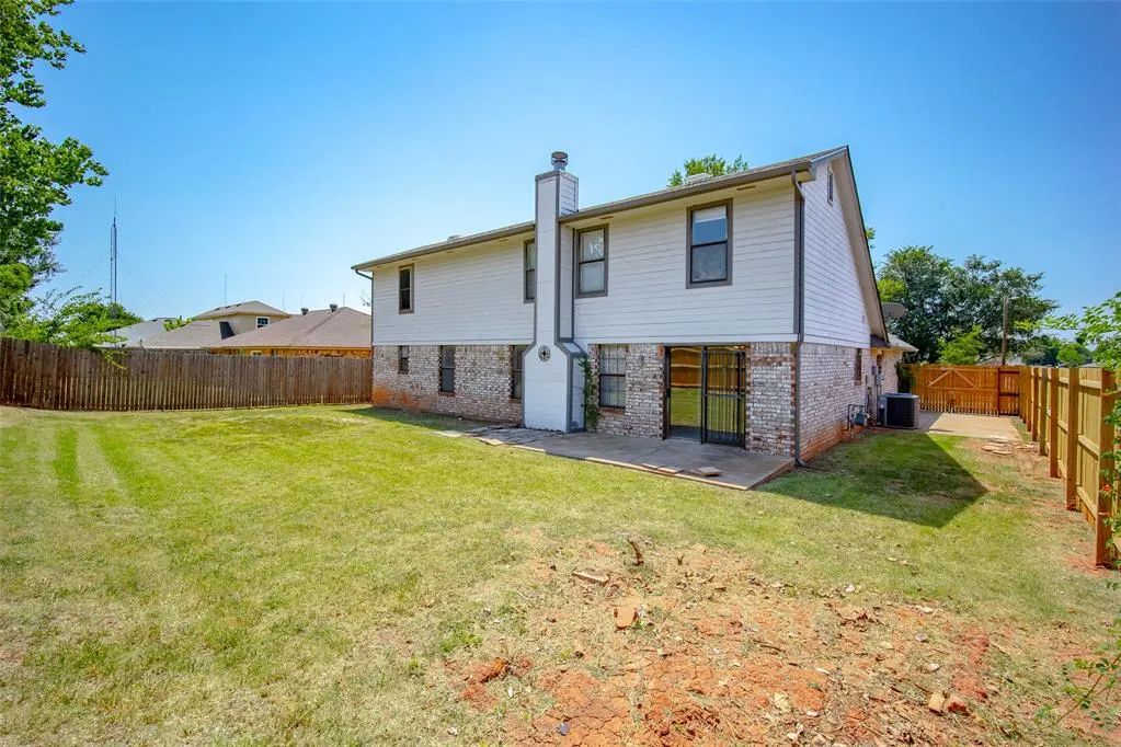 Photo 29 — 1217 NE 23rd Street, Oklahoma City, OK 73160