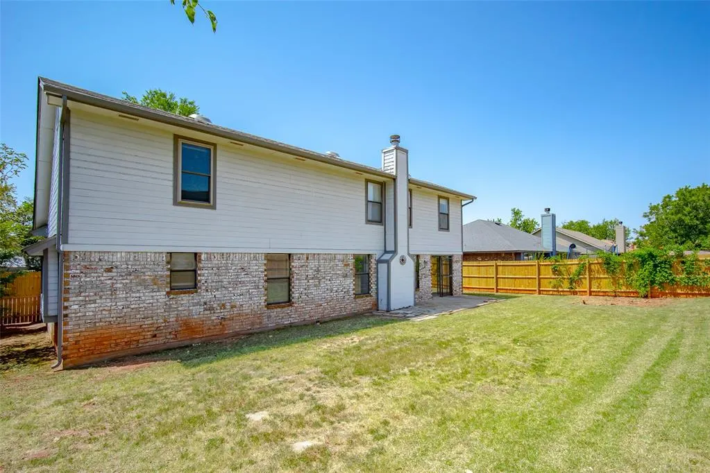 Photo 31 — 1217 NE 23rd Street, Oklahoma City, OK 73160