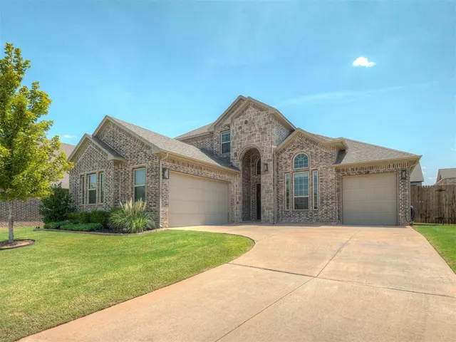 Photo 2 — 6408 NW 160th Terrace, Edmond, OK 73013