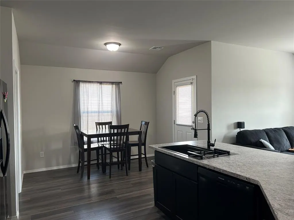 Photo 9 — 1312 Marble Terrace, Noble, OK 73068