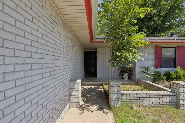 Photo 5 — 4221 NW 33rd Street, Oklahoma City, OK 73112