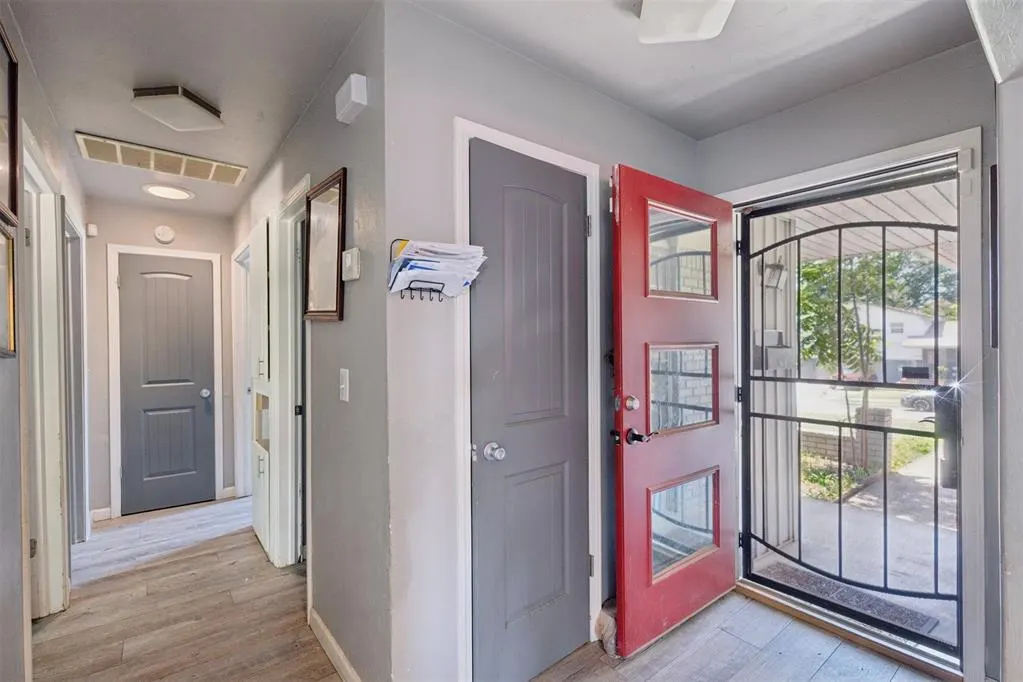 Photo 11 — 4221 NW 33rd Street, Oklahoma City, OK 73112