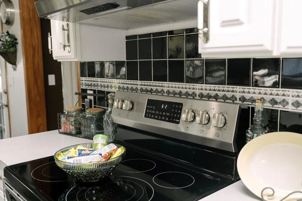 Photo 16 — 25 Independence Drive, Elk City, OK 73644