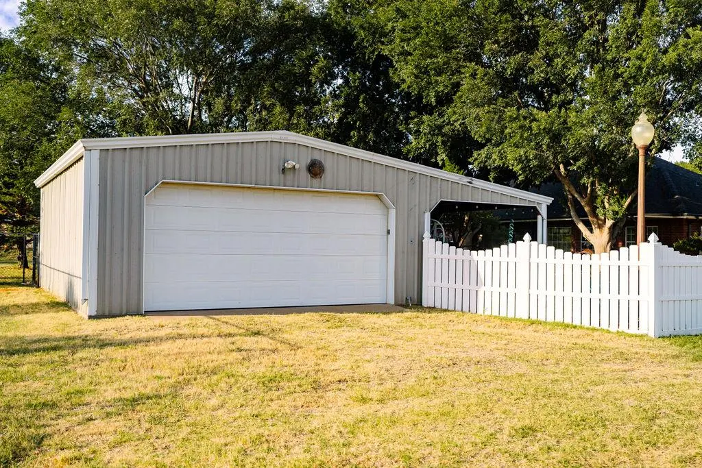 Photo 48 — 25 Independence Drive, Elk City, OK 73644