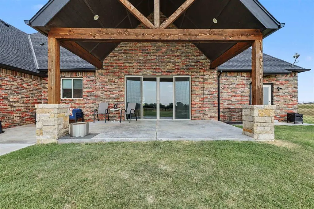 Photo 25 — 825 S Cimarron Road, Yukon, OK 73099