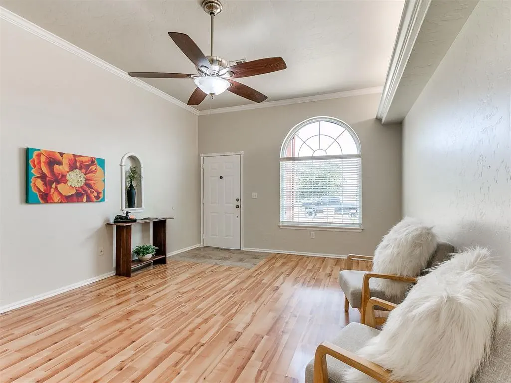 Photo 3 — 121 Meadows Lane, Shawnee, OK 74804