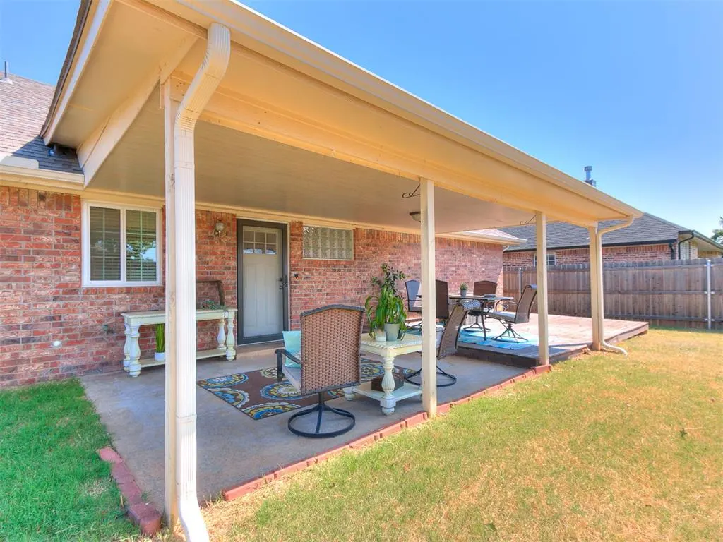 Photo 16 — 121 Meadows Lane, Shawnee, OK 74804