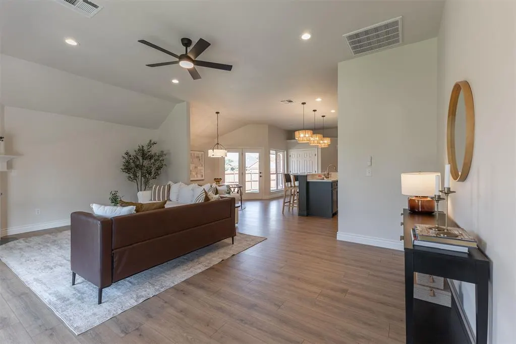 Photo 19 — 7528 NW 135th Street, Oklahoma City, OK 73142