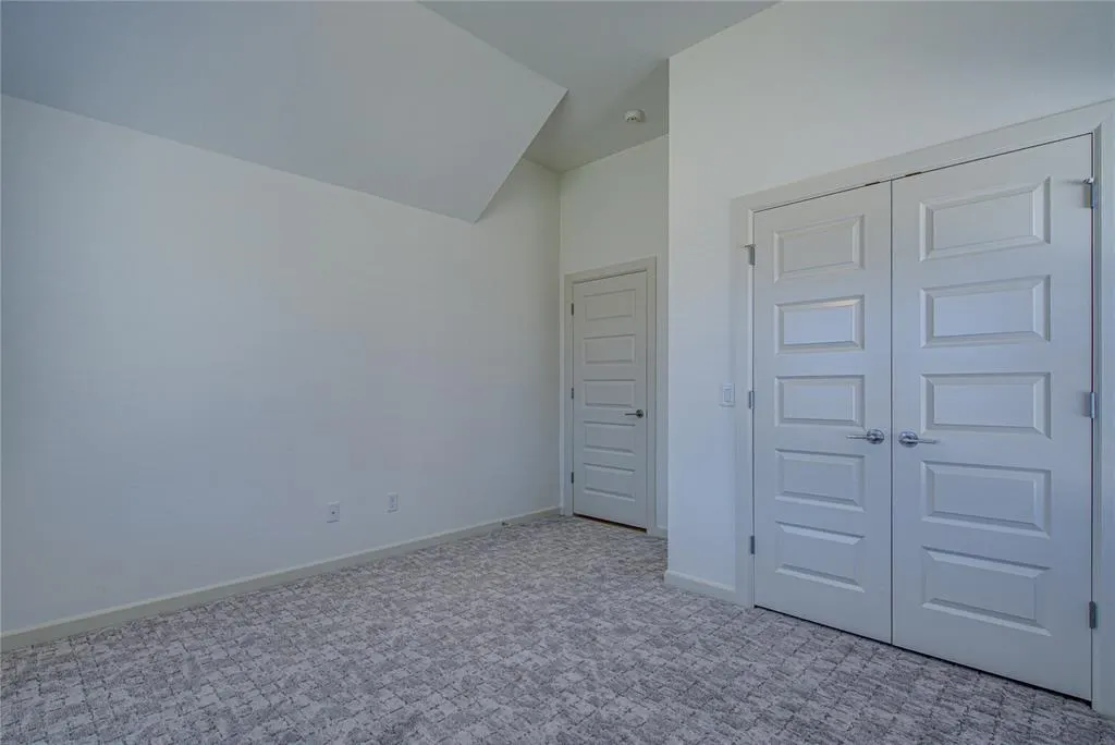 Photo 39 — 2133 Santa Monica Street, Edmond, OK 73034