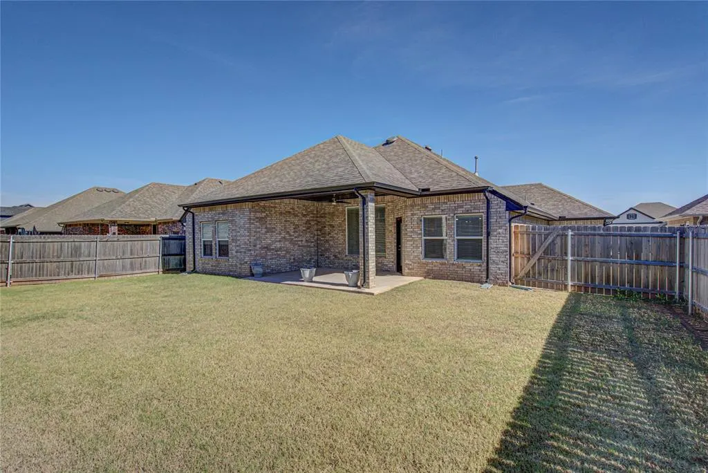 Photo 40 — 2133 Santa Monica Street, Edmond, OK 73034