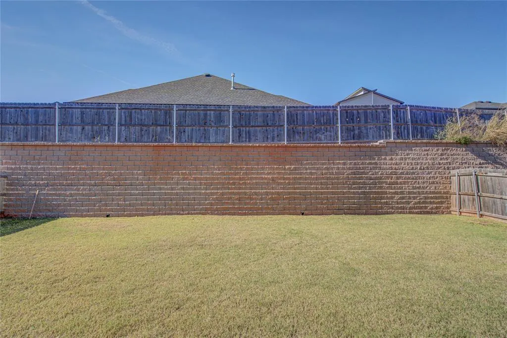 Photo 44 — 2133 Santa Monica Street, Edmond, OK 73034