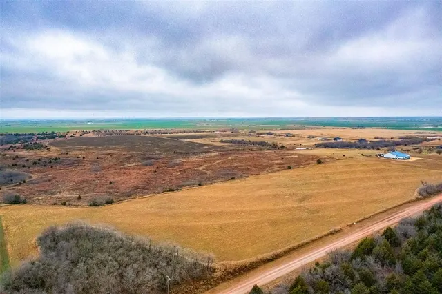 Photo 5 — 5410 NW Bella Circle, Piedmont, OK 73078