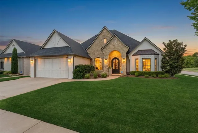 Photo 2 — 3301 NW 167th Circle, Edmond, OK 73012