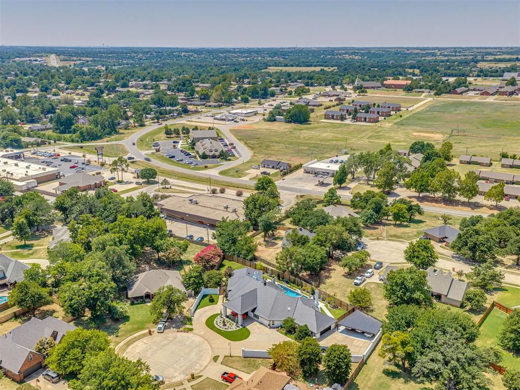 Photo 48 — 605 Sycamore Court, Blanchard, OK 73010
