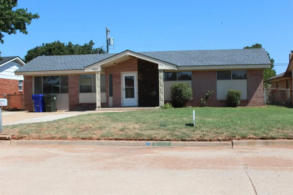 Photo 2 — 9909 Harmony Drive, Oklahoma City, OK 73130