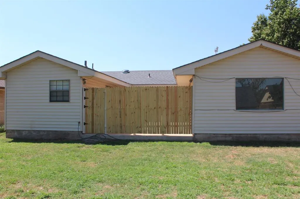 Photo 24 — 9909 Harmony Drive, Oklahoma City, OK 73130