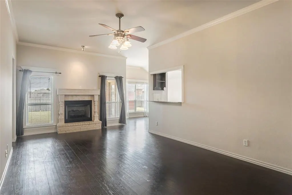 Photo 2 — 720 Hedgewood Drive, Oklahoma City, OK 73160