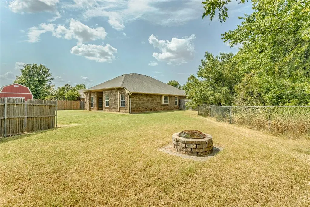 Photo 30 — 720 Hedgewood Drive, Oklahoma City, OK 73160