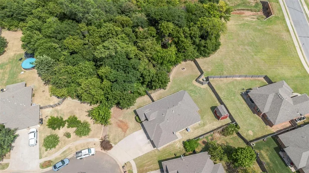 Photo 34 — 720 Hedgewood Drive, Oklahoma City, OK 73160