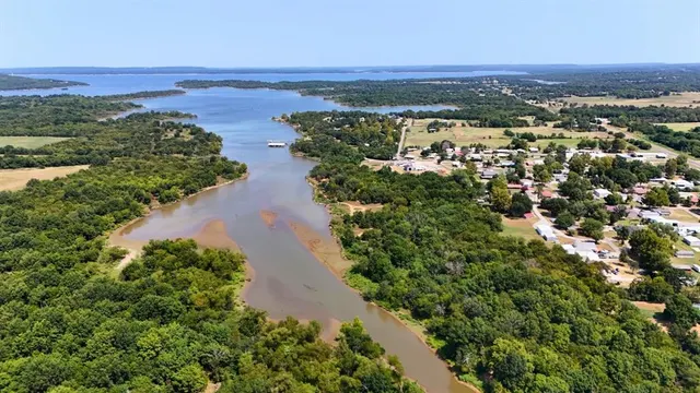 Photo 6 — 303 S BK 1403, Stigler, OK 74462