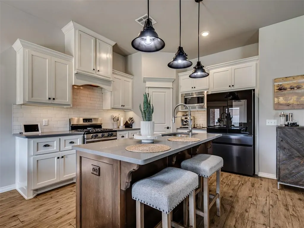Photo 9 — 3108 NW 184th Street, Edmond, OK 73012