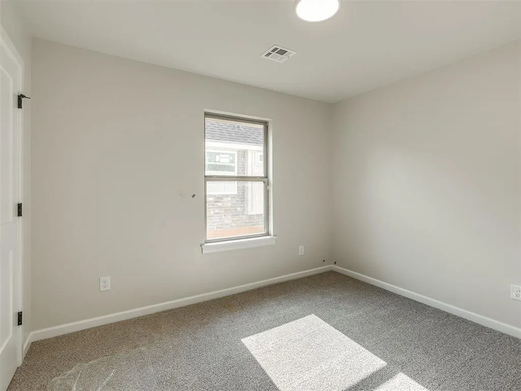 Photo 24 — 11725 SW 48th Street, Mustang, OK 73064