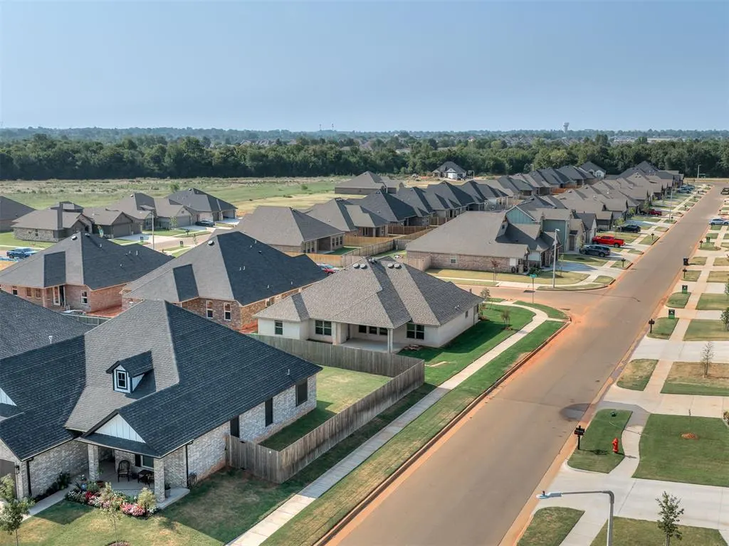 Photo 38 — 11725 SW 48th Street, Mustang, OK 73064