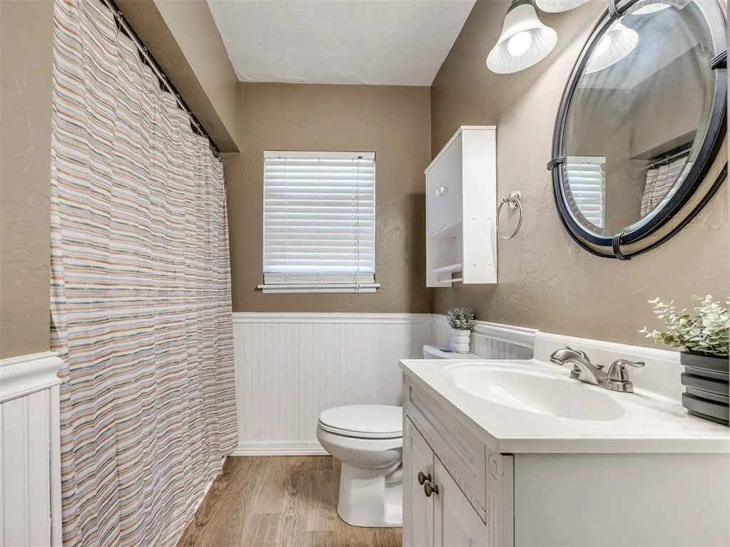 Photo 10 — 4108 E Fairview Drive, Oklahoma City, OK 73115
