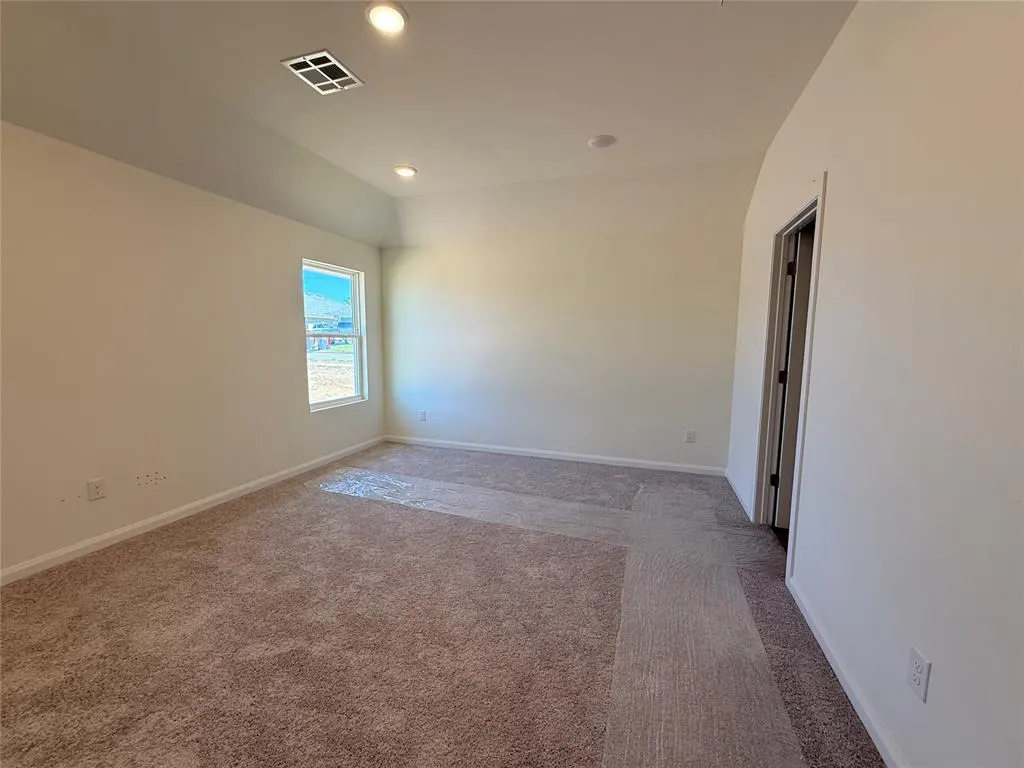 Photo 5 — 21239 SE 32nd Street, Harrah, OK 73045