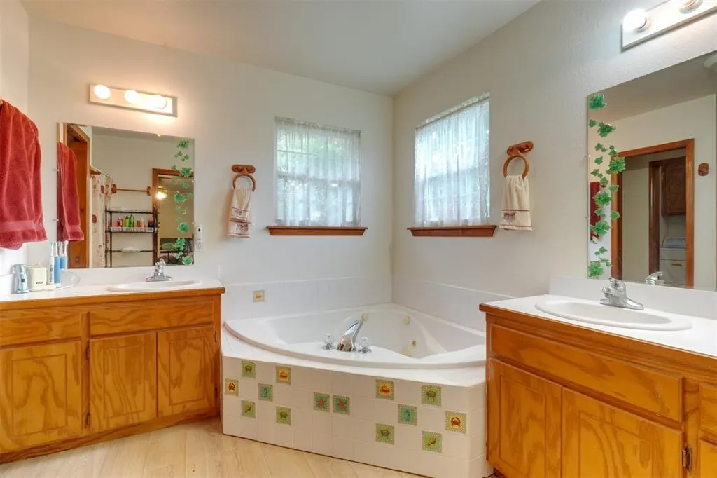 Photo 20 — 15606 Econtuchka Road, Earlsboro, OK 74840