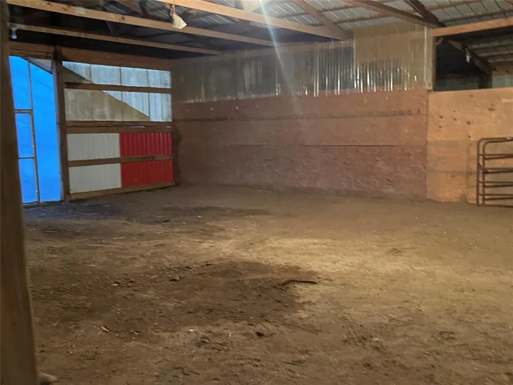 Photo 25 — 15606 Econtuchka Road, Earlsboro, OK 74840