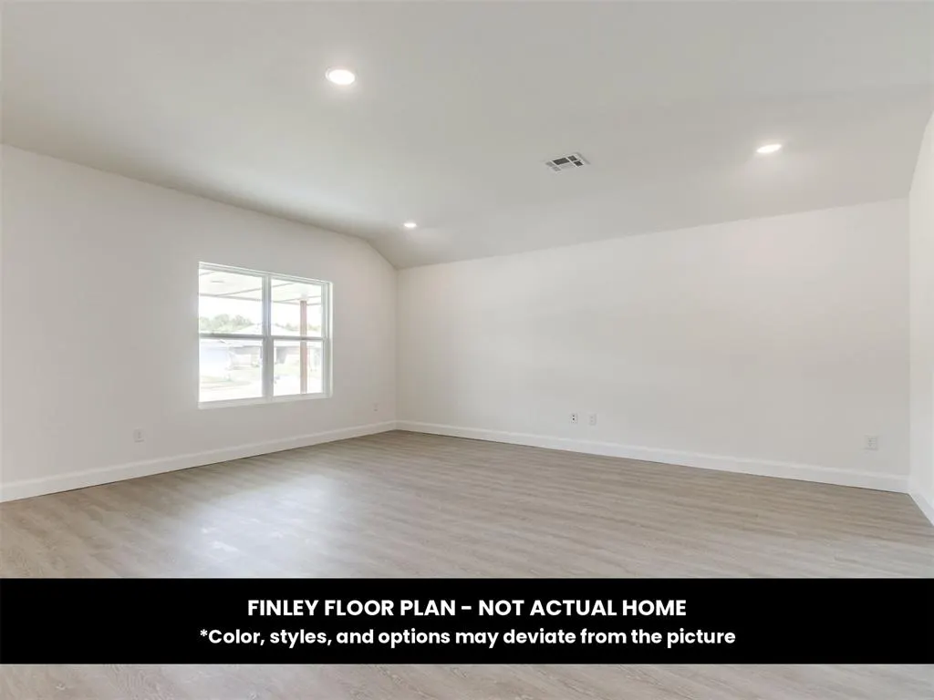 Photo 15 — 21240 SE 31st Street, Harrah, OK 73045