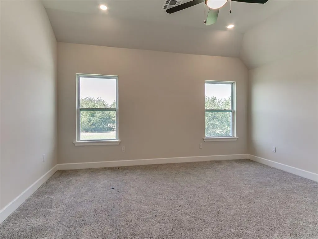 Photo 22 — 10173 NW 100th Street, Yukon, OK 73099