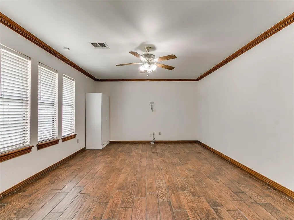 Photo 7 — 11313 Davis Court, Oklahoma City, OK 73162