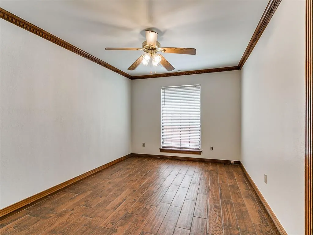 Photo 12 — 11313 Davis Court, Oklahoma City, OK 73162